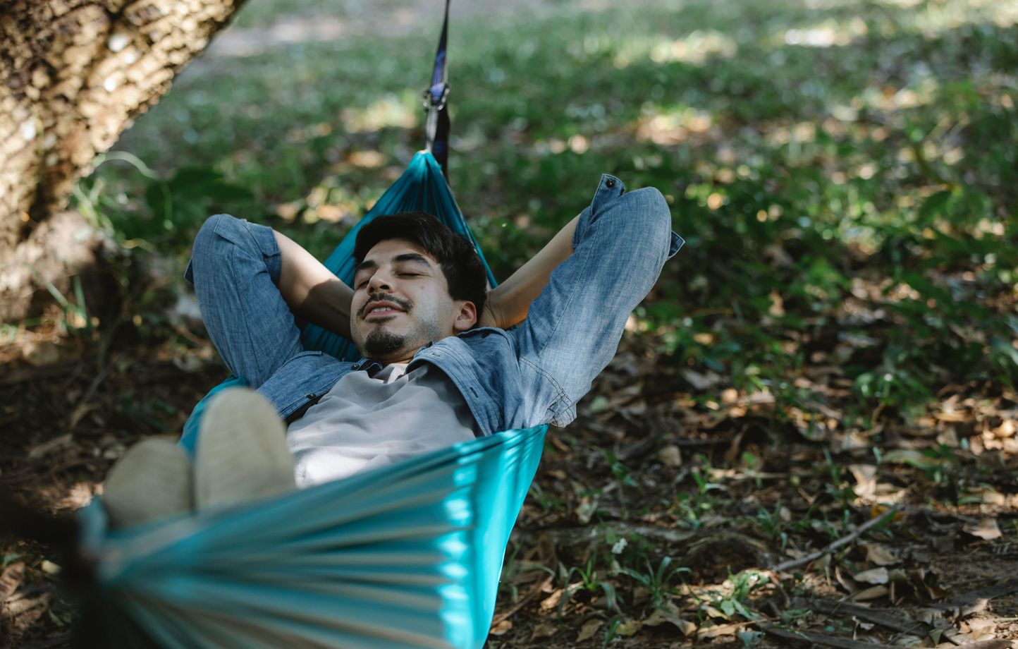 ¿Quieres dormir bajo las estrellas para escapar del calor? Sigue estos consejos de los exploradores ¿Quieres dormir bajo las estrellas para escapar del calor? Sigue estos consejos de los exploradores